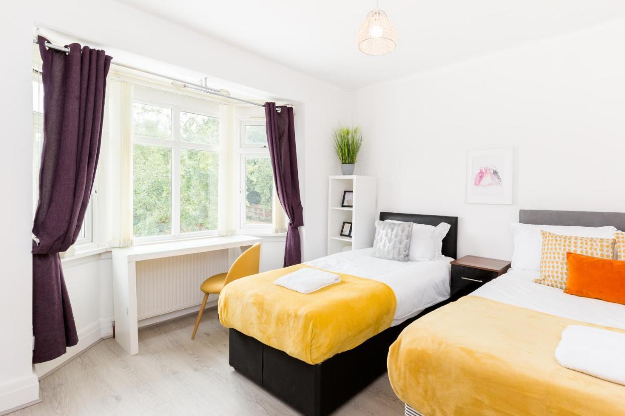 Beautiful 6 Bedroom House For 17 Guests Next To Edgbaston Stadium Birmingham Exterior photo